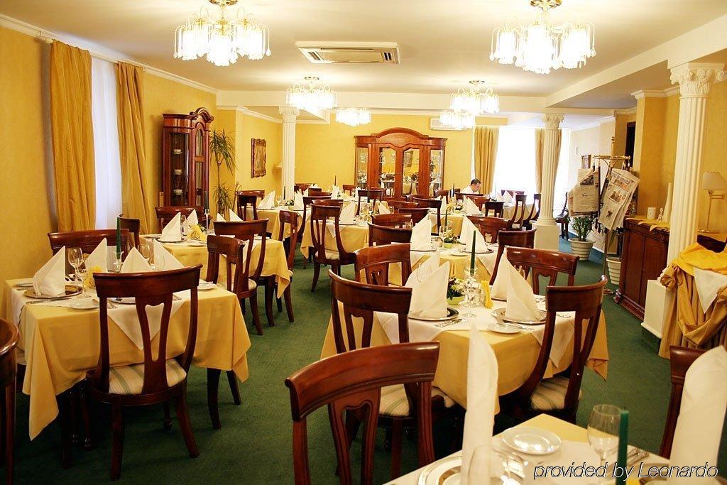 Monte-Nelly Hotel 布加勒斯特 外观 照片